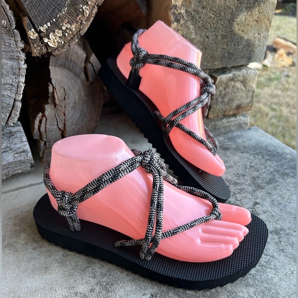 Oysho Stylish Black and Gray Women's Rope Sandals Waterproof Sz-7.5. E